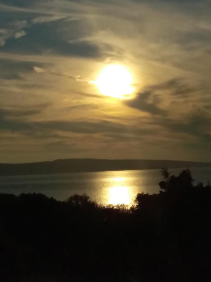 Apartmani Verica Karlobag Bagian luar foto
