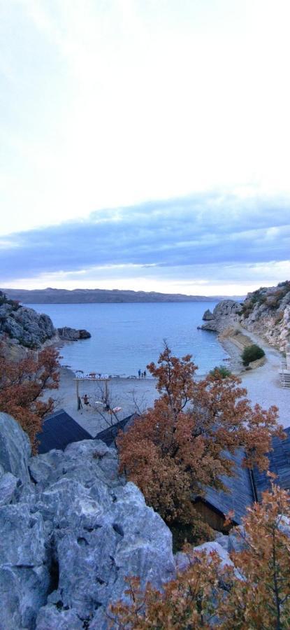 Apartmani Verica Karlobag Bagian luar foto