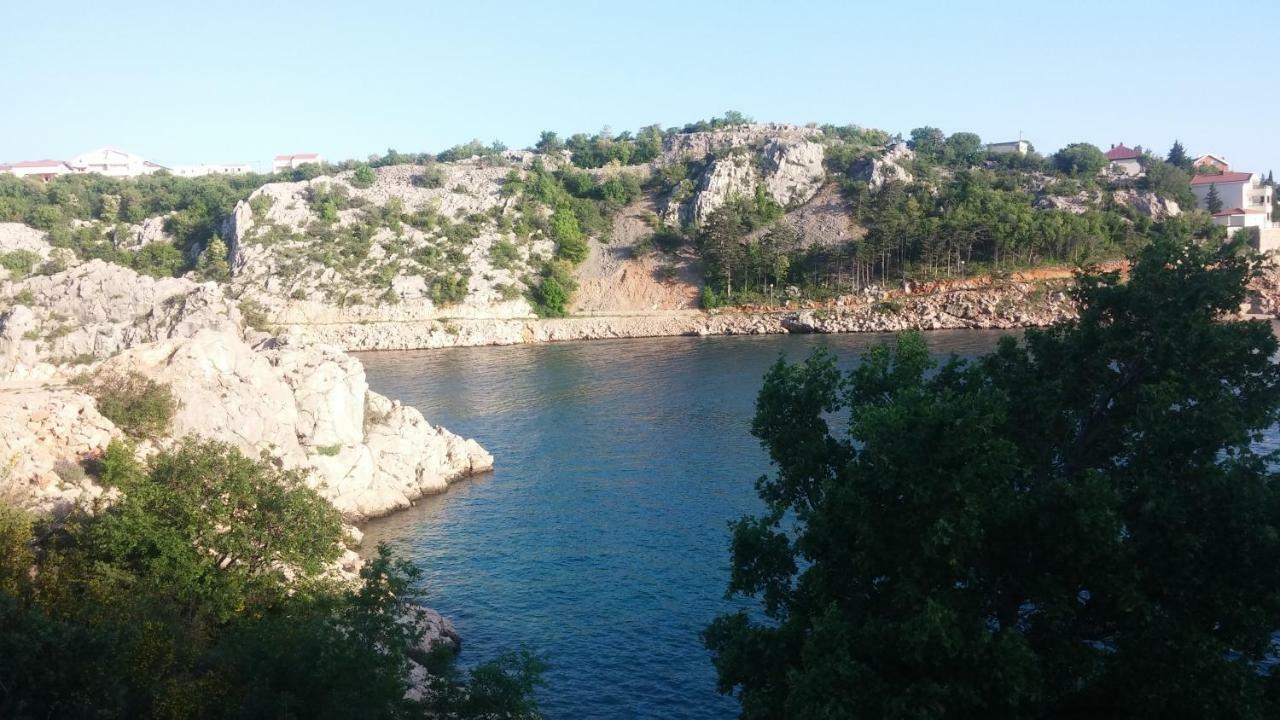Apartmani Verica Karlobag Bagian luar foto