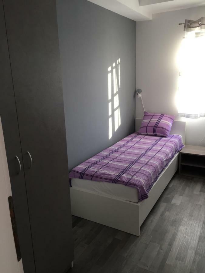 Apartmani Verica Karlobag Bagian luar foto
