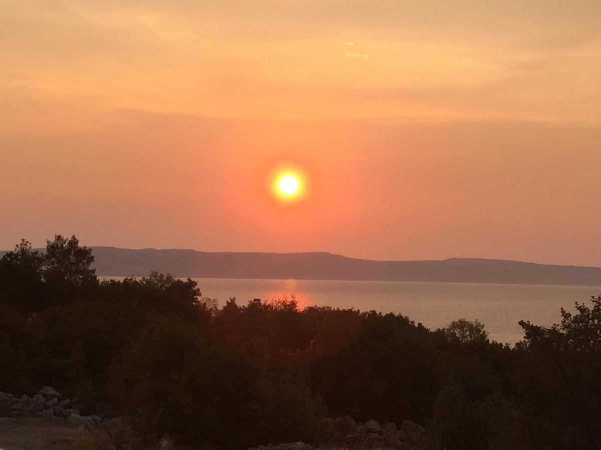 Apartmani Verica Karlobag Bagian luar foto